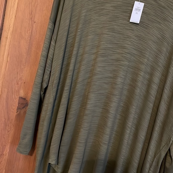 NWT Old Navy Green Long Sleeve Blouse Sz. XL- Tall - Picture 10 of 15